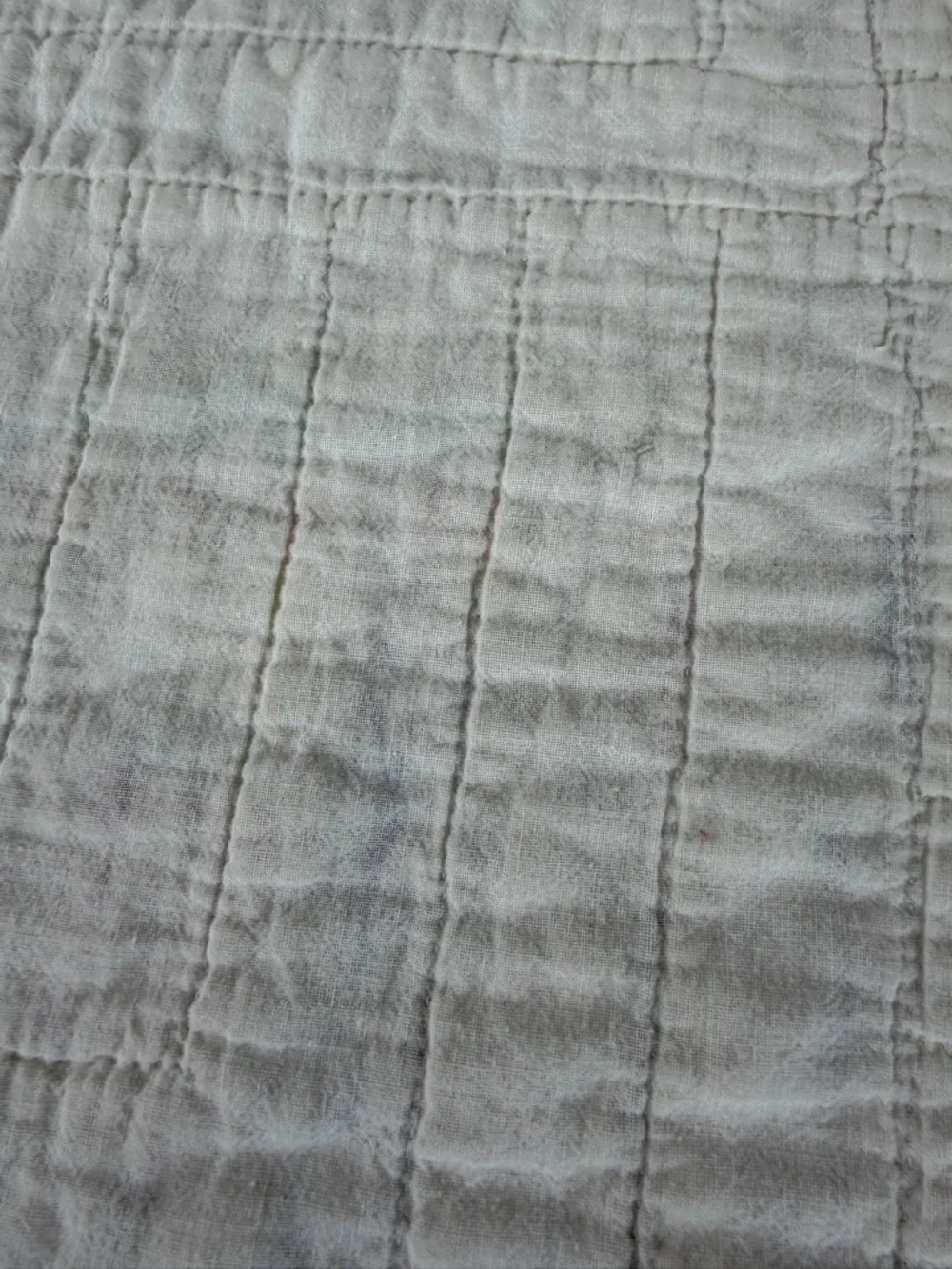 VTG Log Cabin Patchwork Quilt Fields & Furrows Scappy Gauzy 70x80 Flaws Cutter